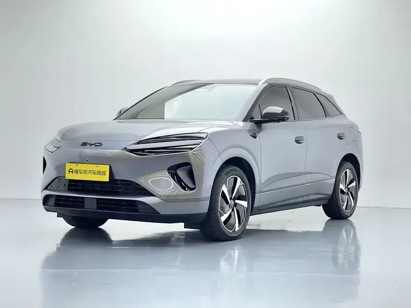 2025 BYD Sea Lion 06 с пробегом 26 800 км