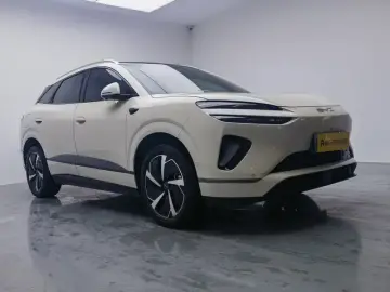 2025 BYD Sea Lion 06 с пробегом 11 000 км
