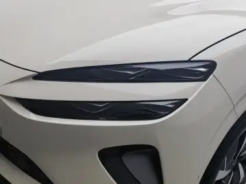 2025 BYD Sea Lion 06 с пробегом 11 000 км