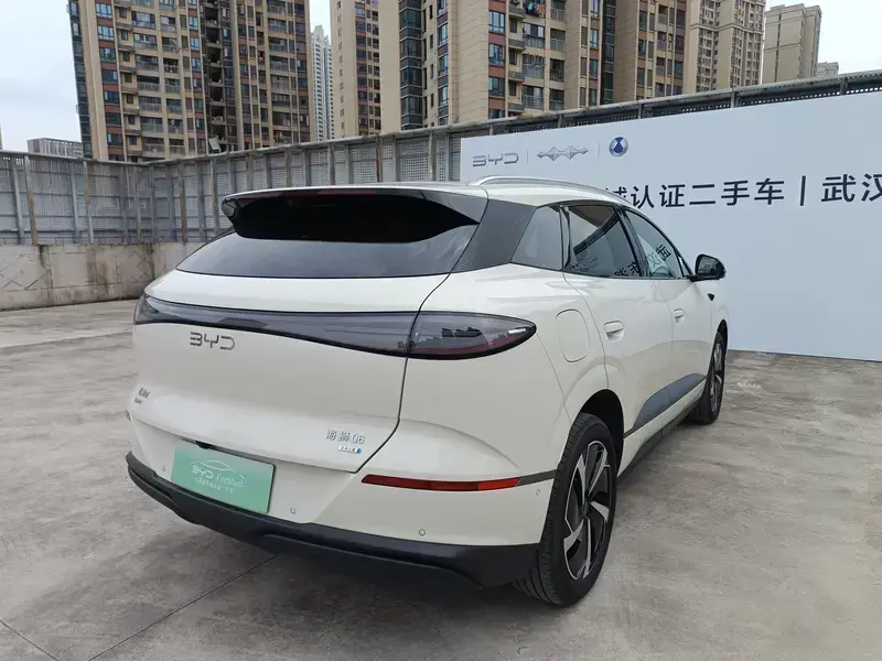 2025 BYD Sea Lion 06 с пробегом 6 800 км