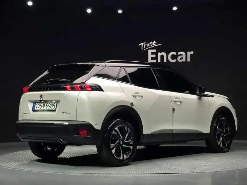 2021 Peugeot 2008 с пробегом 102 739 км