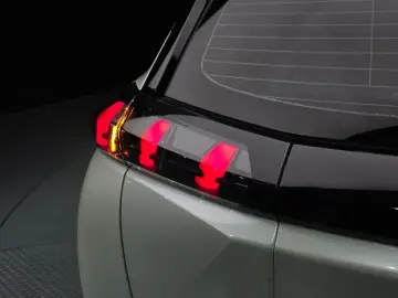 2021 Peugeot 2008 с пробегом 102 739 км