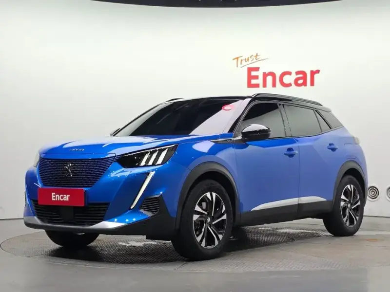 2023 Peugeot 2008 с пробегом 29 389 км