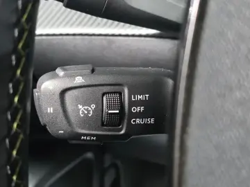 2021 Peugeot 2008 с пробегом 168 209 км