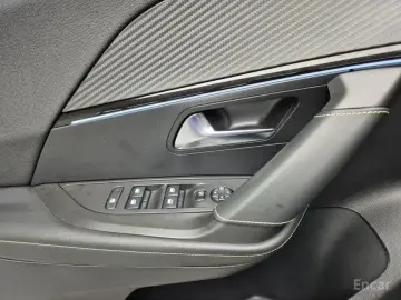 2022 Peugeot 2008 с пробегом 81 972 км