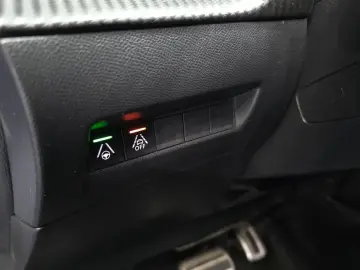 2021 Peugeot 2008 с пробегом 168 209 км