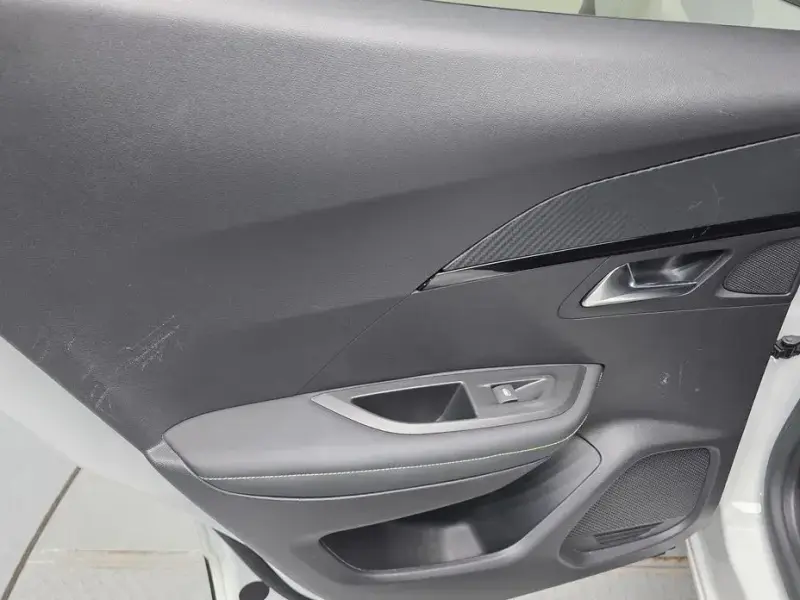 2021 Peugeot 2008 с пробегом 40 428 км