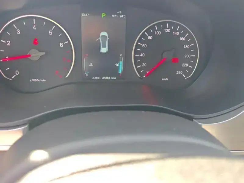 2021 BYD Song Max с пробегом 25 000 км