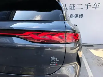 2025 BYD Tang L с пробегом 17 000 км