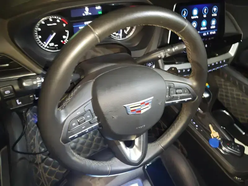 2021 Cadillac CT4 с пробегом 44 300 км
