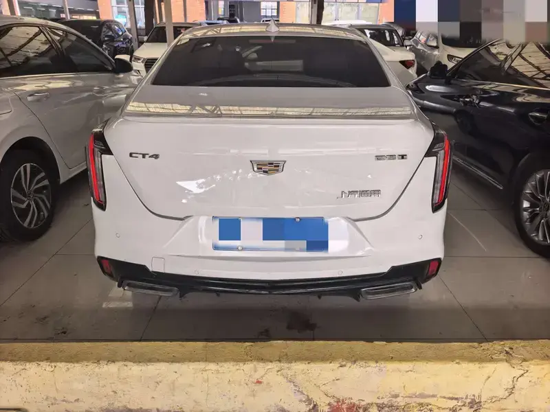 2020 Cadillac CT4 с пробегом 78 000 км