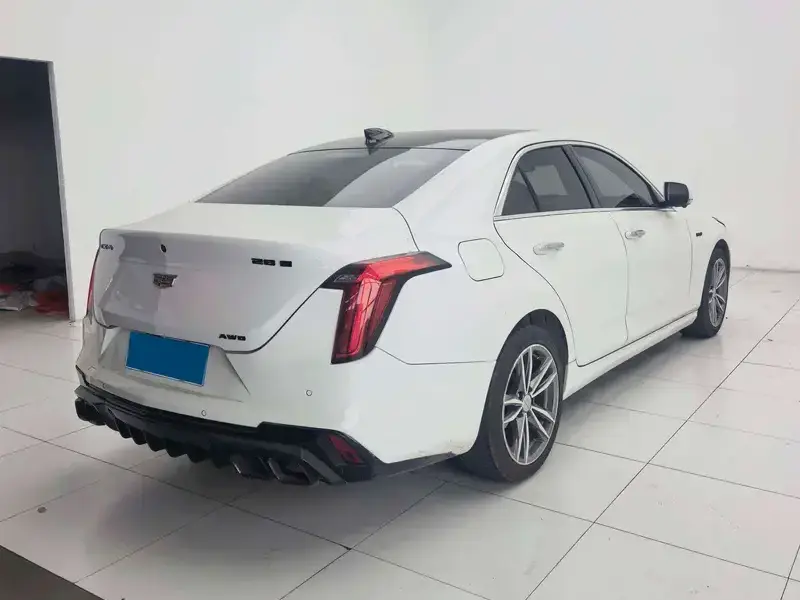 2021 Cadillac CT4 с пробегом 70 000 км