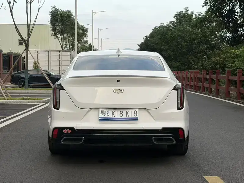 2020 Cadillac CT4 с пробегом 65 000 км