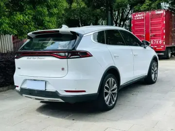 2019 BYD Tang с пробегом 90 000 км