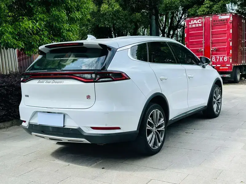 2019 BYD Tang с пробегом 90 000 км