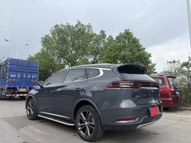 2021 BYD Tang с пробегом 65 000 км