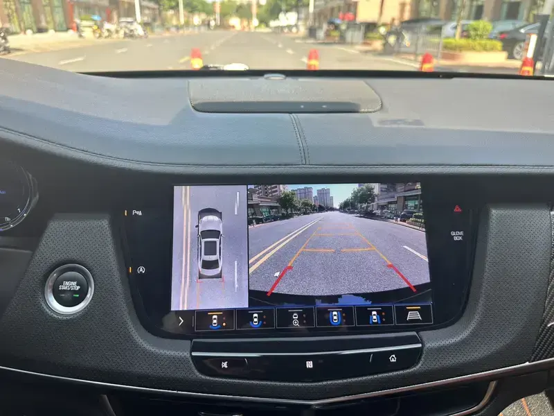 2021 Cadillac CT6 с пробегом 61 000 км