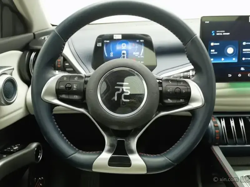 2022 BYD Yuan Plus с пробегом 49 300 км