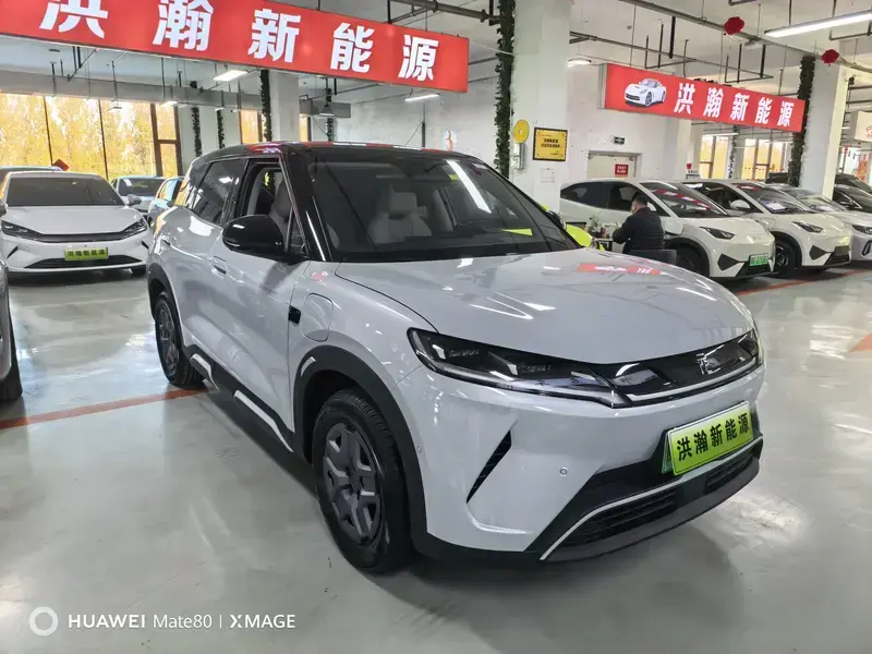 2024 BYD Yuan Up с пробегом 4 000 км