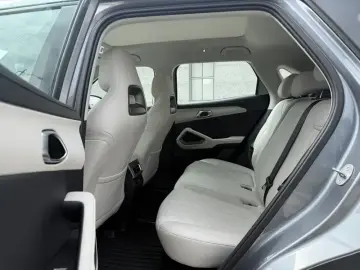 2025 BYD Yuan Up с пробегом 8 000 км