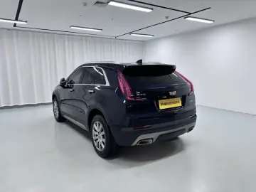 2021 Cadillac XT4 с пробегом 17 300 км