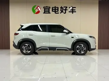 2025 BYD Yuan Up с пробегом 6 000 км