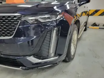 2022 Cadillac XT6 с пробегом 80 000 км