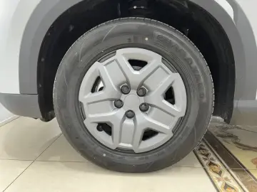 2025 BYD Yuan Up с пробегом 16 000 км