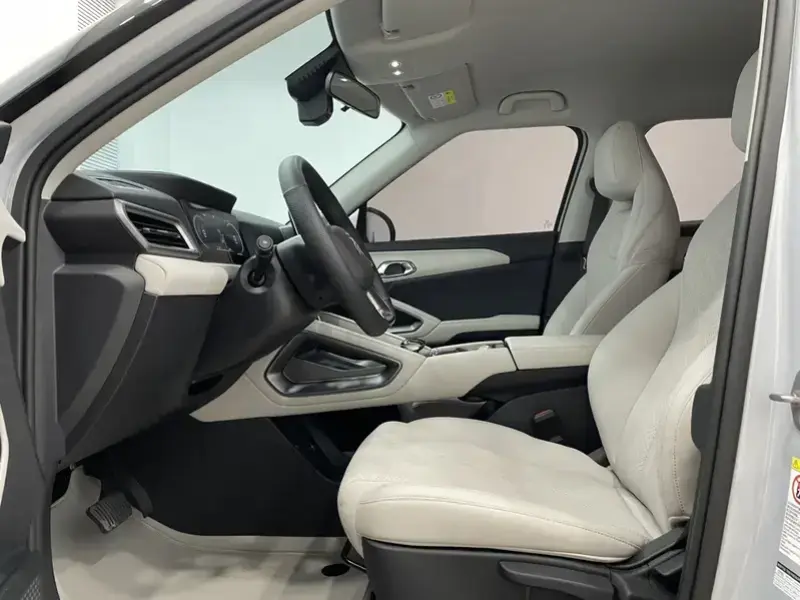 2025 BYD Yuan Up с пробегом 16 000 км