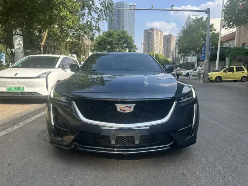 2021 Cadillac CT5 с пробегом 59 400 км