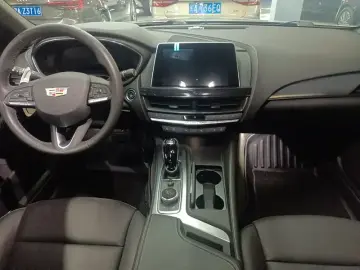 2022 Cadillac CT5 с пробегом 62 800 км