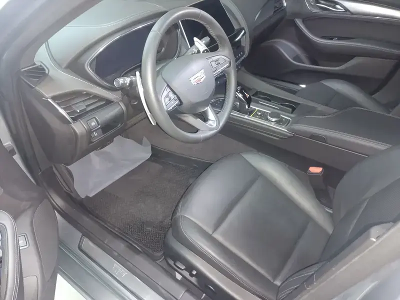 2022 Cadillac CT5 с пробегом 62 800 км