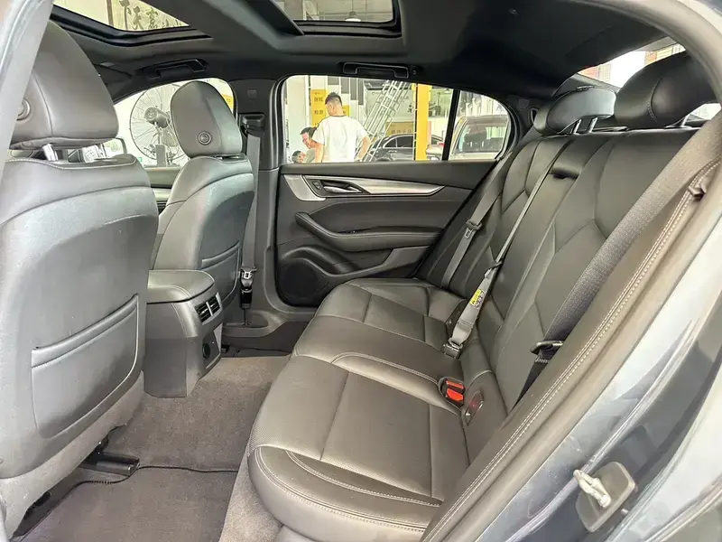 2020 Cadillac CT5 с пробегом 36 600 км