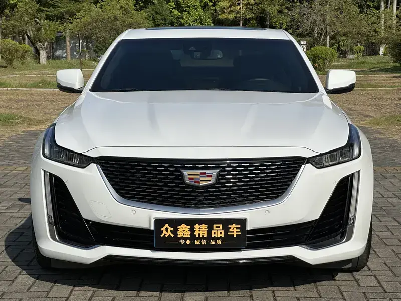 2022 Cadillac CT5 с пробегом 50 000 км