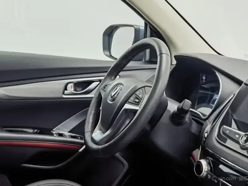 2019 Changan CS55 с пробегом 65 300 км