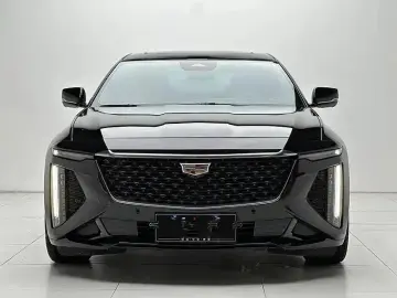 2023 Cadillac CT6 с пробегом 18 000 км