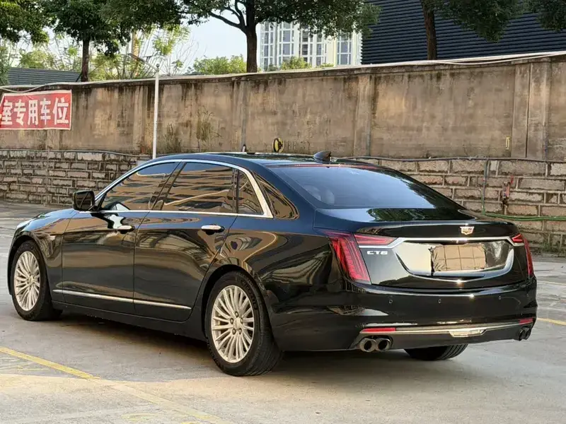 2019 Cadillac CT6 с пробегом 99 000 км