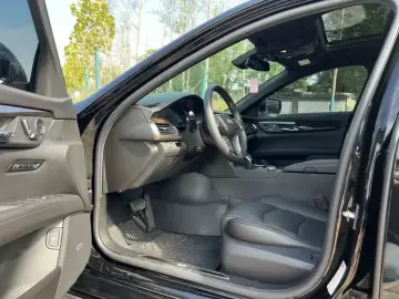 2022 Cadillac CT6 с пробегом 56 000 км