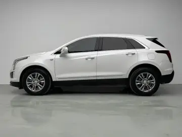 2022 Cadillac XT5 с пробегом 72 400 км