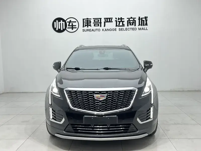 2021 Cadillac XT5 с пробегом 76 000 км