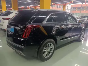 2021 Cadillac XT5 с пробегом 64 800 км