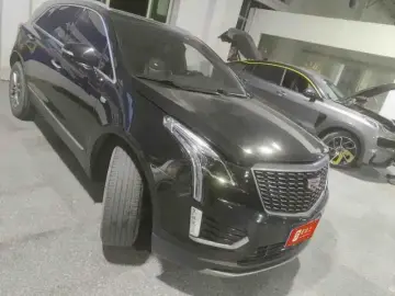 2020 Cadillac XT5 с пробегом 47 000 км