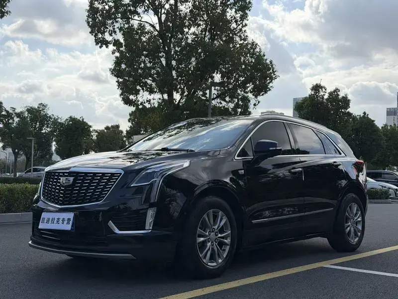 2021 Cadillac XT5 с пробегом 69 000 км