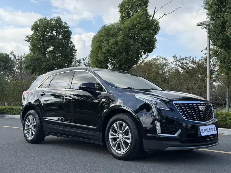 2021 Cadillac XT5 с пробегом 69 000 км