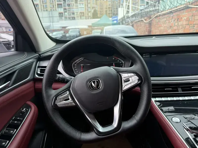 2019 Changan CS85 с пробегом 55 000 км