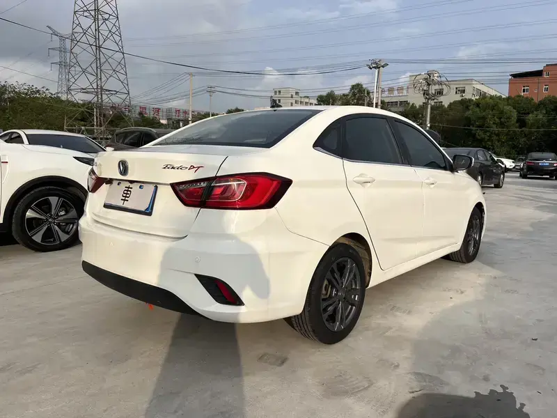 2019 Changan Eado DT с пробегом 63 000 км