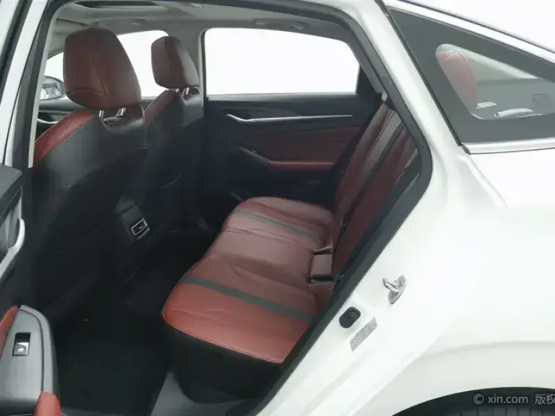 2021 Changan Eado с пробегом 13 100 км