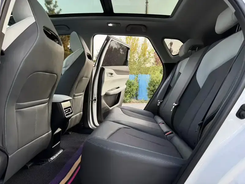 2025 Changan UNI-Z с пробегом 3 200 км