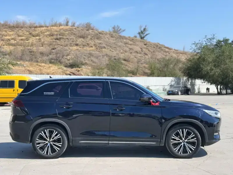 2020 Oshan X7 с пробегом 88 000 км