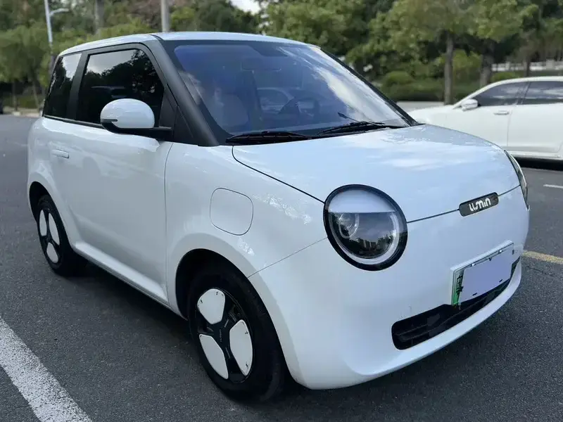 2025 Changan Lumin с пробегом 9 000 км